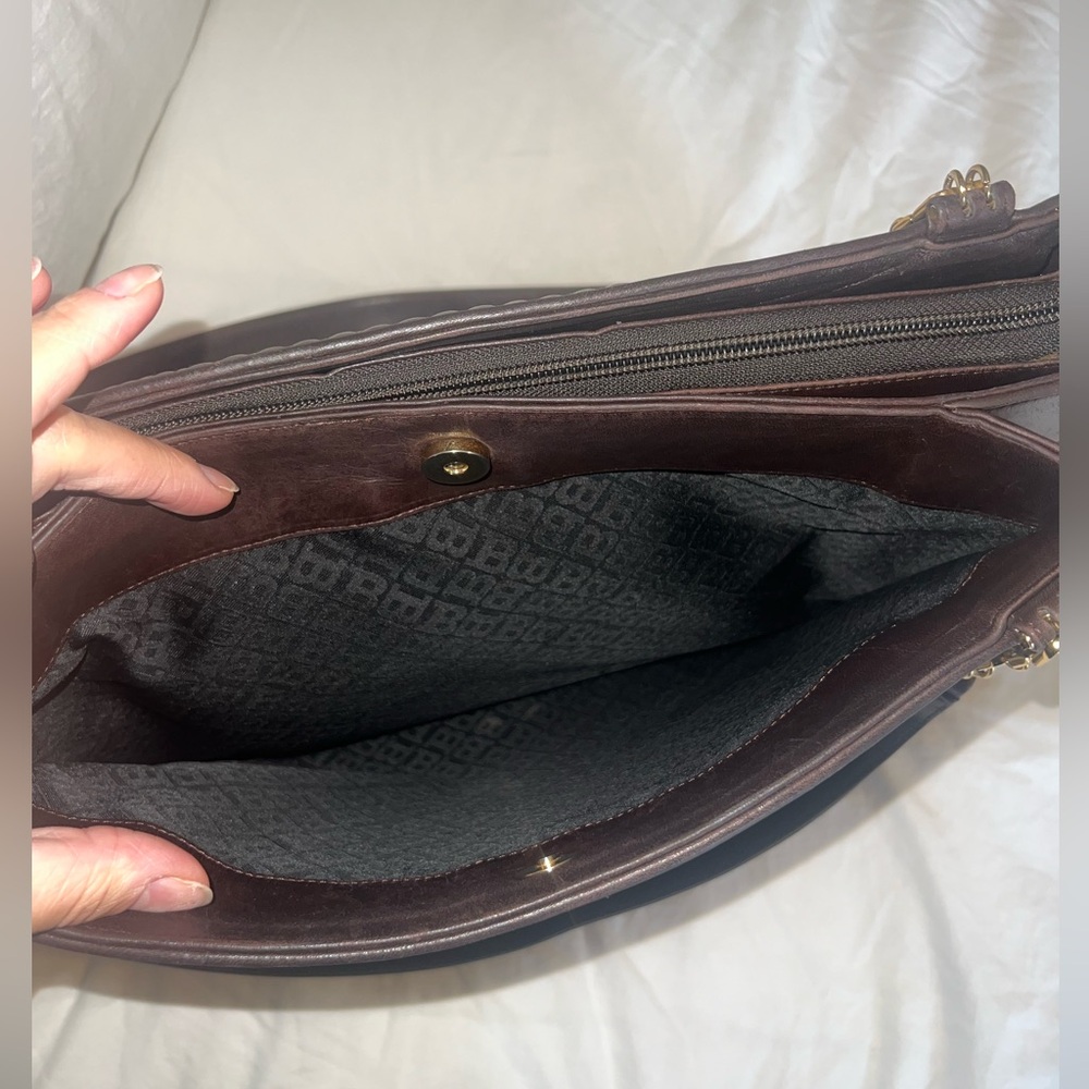 Authentic Bally Leather Shoulder Bag - Picture 8 of 15
